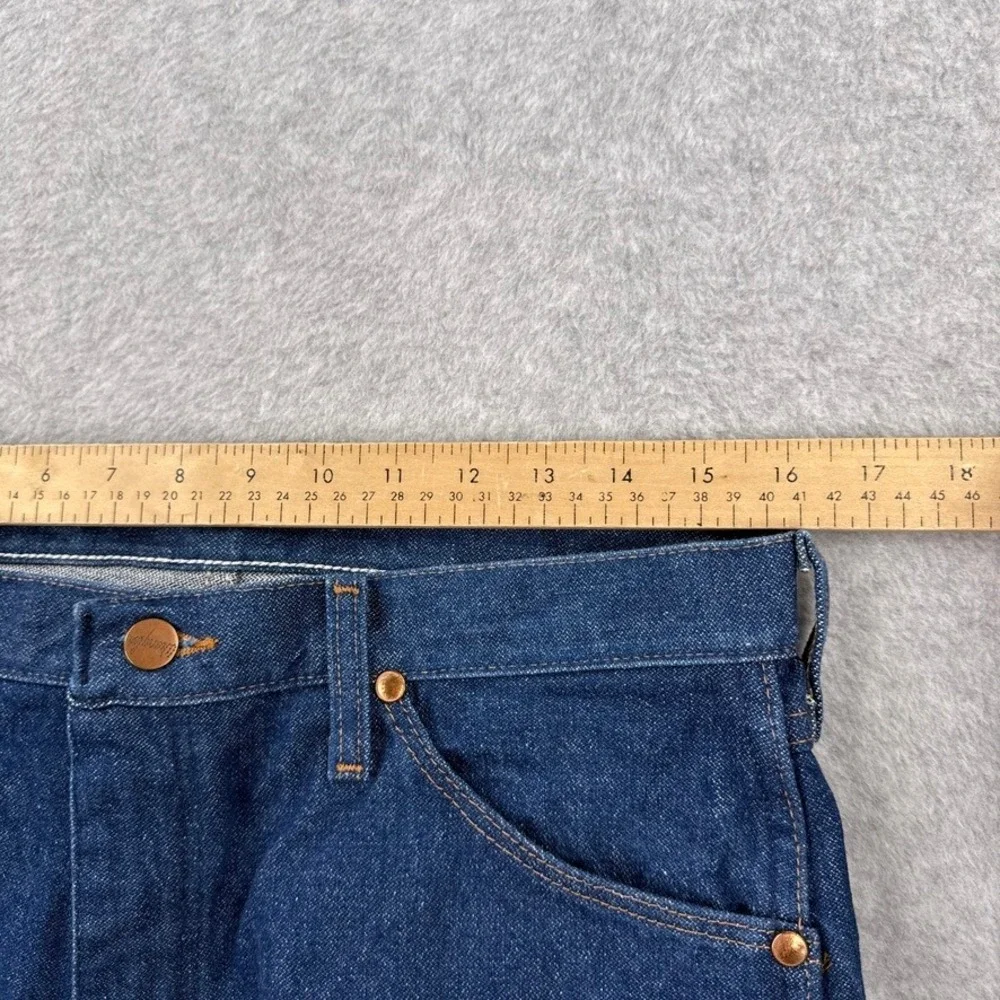Wrangler Jeans Mens 34X30 Blue Denim Cowboy Cut Original Fit USA Made Vintage